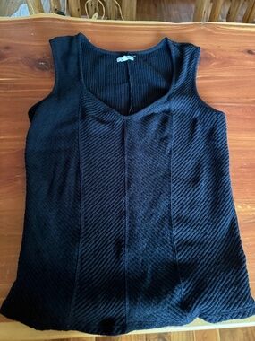 Maurices sweater v neck cross ribbedbtank